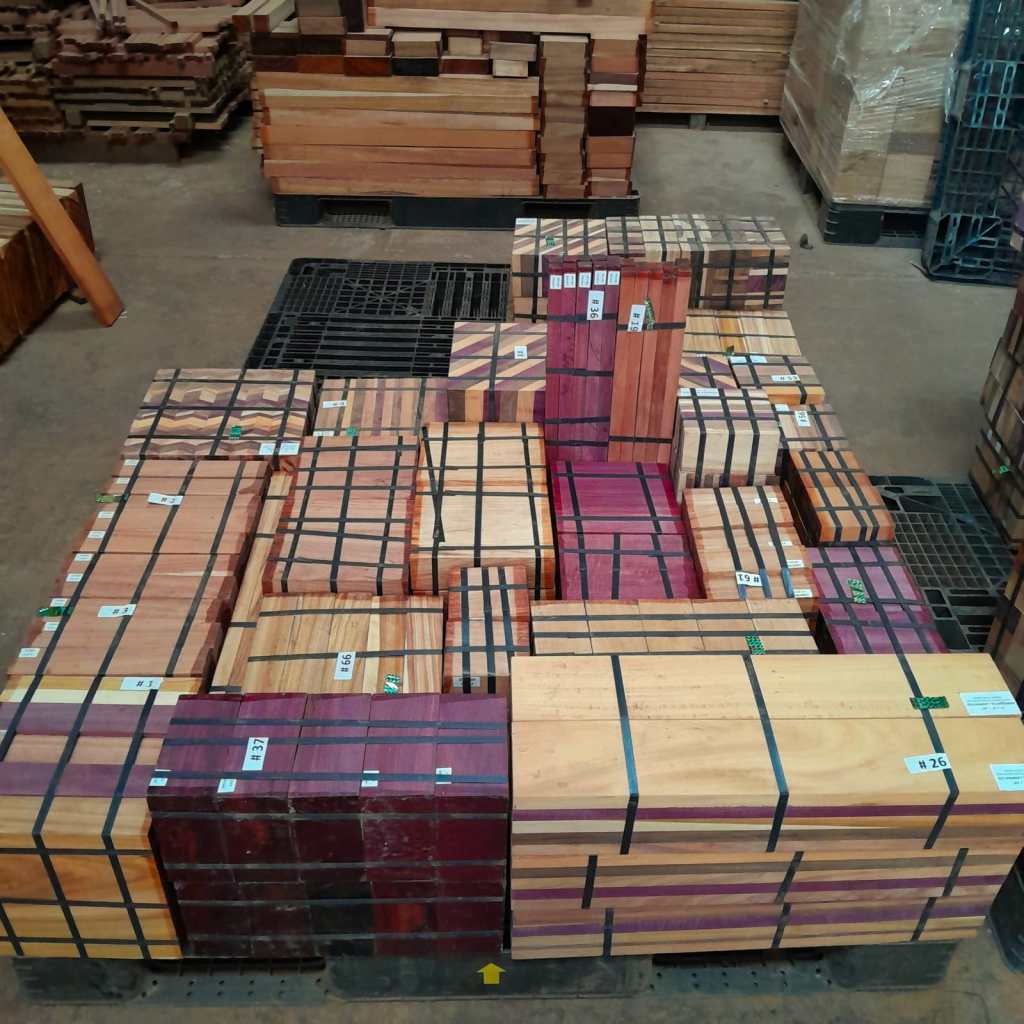 La imagen tiene un atributo ALT vacío; su nombre de archivo es paquete-de-laminados.jpg